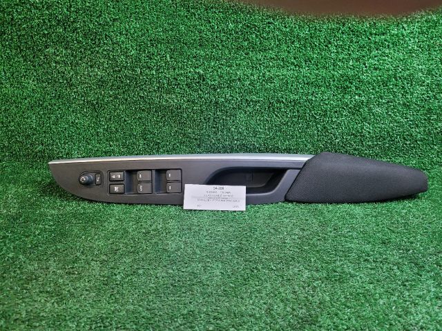 bontott SUZUKI SX4 S-Cross II Bal első Ablakemelő Kapcsoló