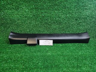 bontott SUZUKI SX4 S-Cross II Bal első Belső Küszöb Burkolat