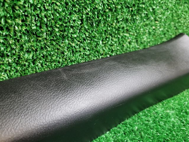 bontott SUZUKI SX4 S-Cross II Bal első Belső Küszöb Burkolat