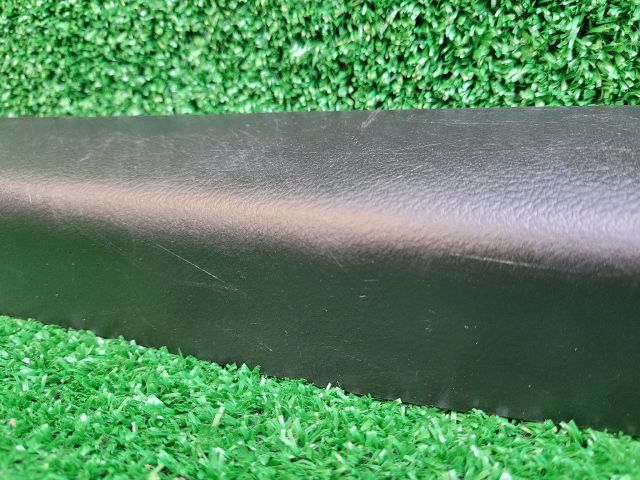 bontott SUZUKI SX4 S-Cross II Bal első Belső Küszöb Burkolat