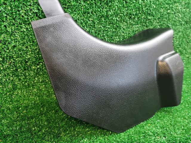 bontott SUZUKI SX4 S-Cross II Bal első Belső Küszöb Burkolat