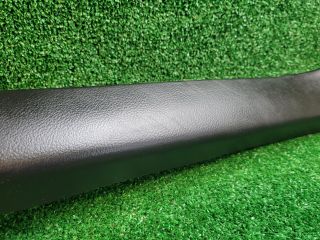 bontott SUZUKI SX4 S-Cross II Bal első Belső Küszöb Burkolat