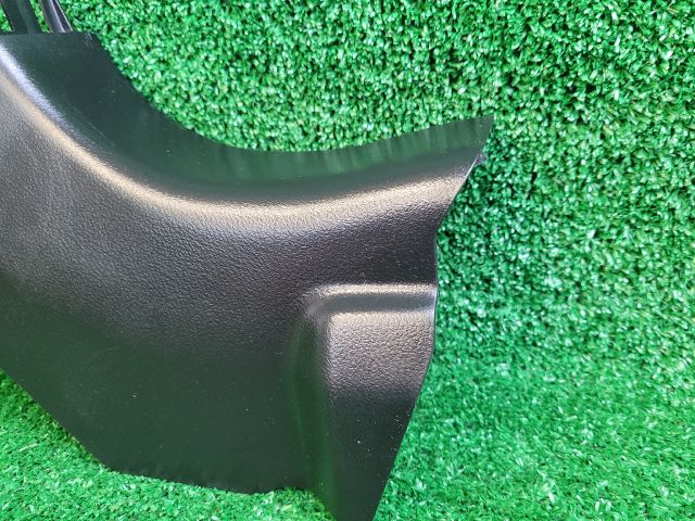 bontott SUZUKI SX4 S-Cross II Bal első Belső Küszöb Burkolat