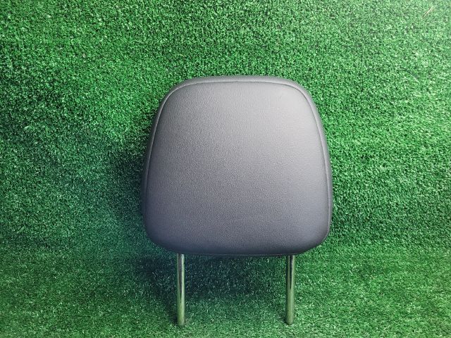 bontott SUZUKI SX4 S-Cross II Bal első Fejtámla