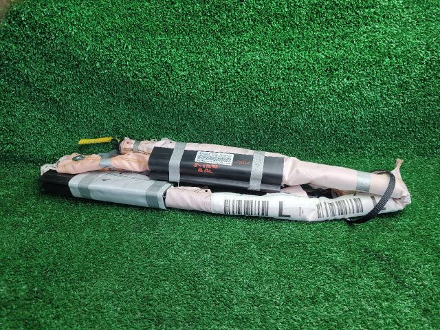 bontott SUZUKI SX4 S-Cross II Bal első Függöny Légzsák