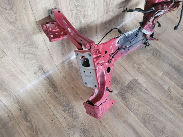 bontott SUZUKI SX4 S-Cross II Bal első Negyed Karosszéria Csomag