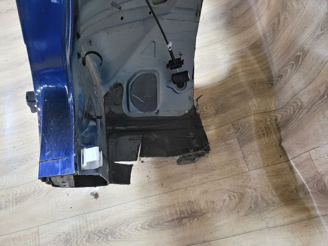 bontott SUZUKI SX4 S-Cross II Bal első Negyed Karosszéria Csomag