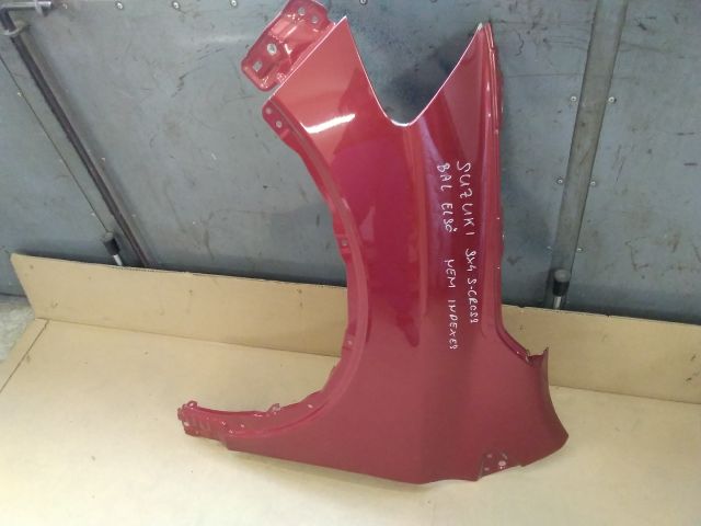 bontott SUZUKI SX4 S-Cross II Bal első Sárvédő