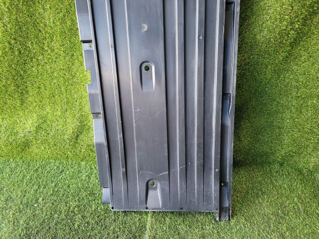 bontott SUZUKI SX4 S-Cross II Bal Fenéklemez