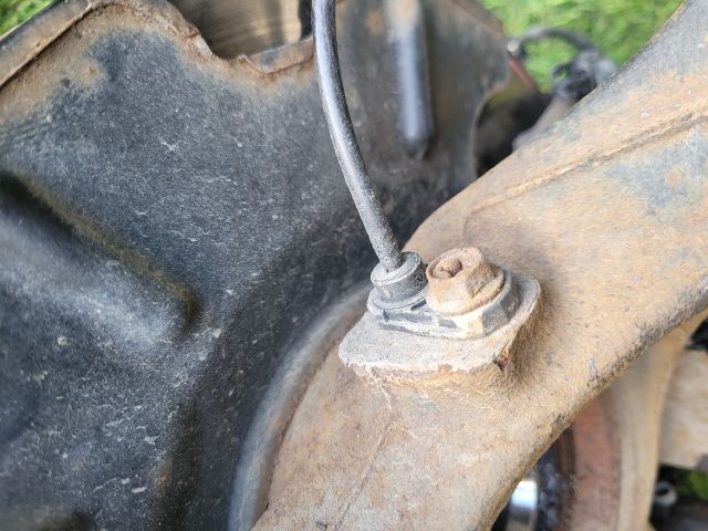 bontott SUZUKI SX4 S-Cross II Bal Gólyaláb Csonkállvánnyal