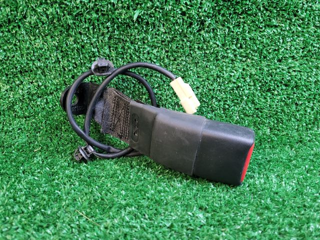 bontott SUZUKI SX4 S-Cross II Bal hátsó Biztonsági Öv Csat