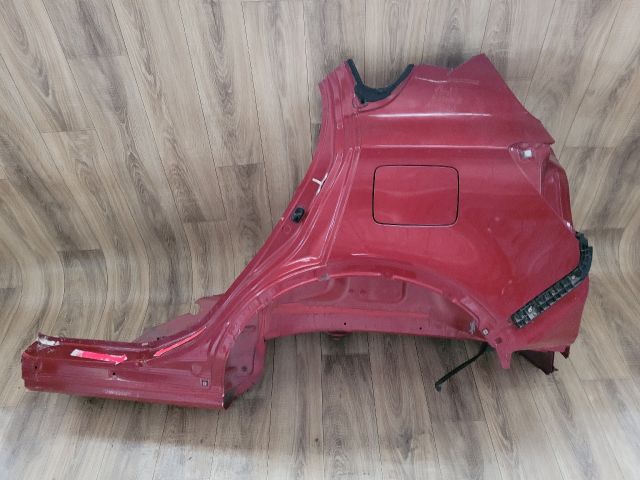 bontott SUZUKI SX4 S-Cross II Bal hátsó Negyed Karosszéria Csomag