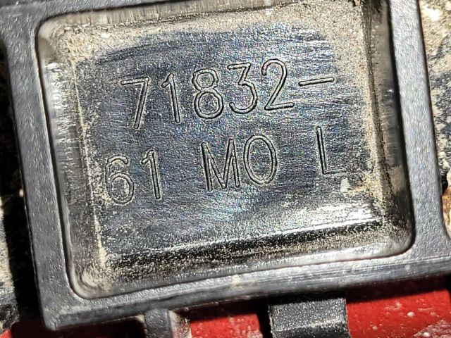 bontott SUZUKI SX4 S-Cross II Bal hátsó Negyed Karosszéria Csomag