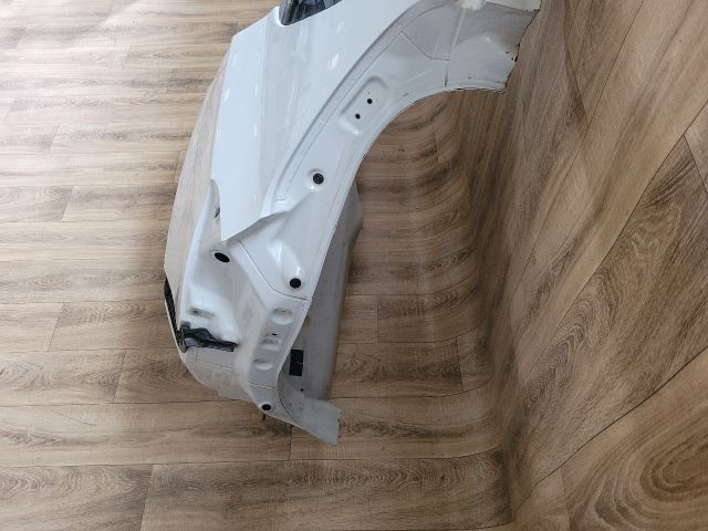 bontott SUZUKI SX4 S-Cross II Bal hátsó Negyed Karosszéria Csomag