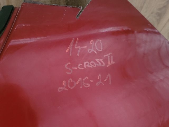 bontott SUZUKI SX4 S-Cross II Bal hátsó Negyed Karosszéria Csomag