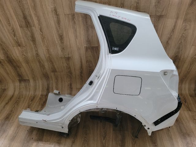 bontott SUZUKI SX4 S-Cross II Bal hátsó Negyed Karosszéria Csomag