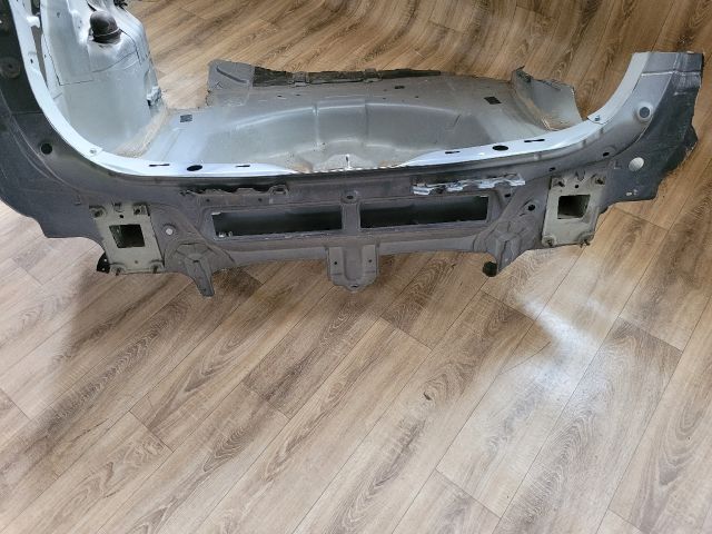 bontott SUZUKI SX4 S-Cross II Bal hátsó Negyed Karosszéria Csomag