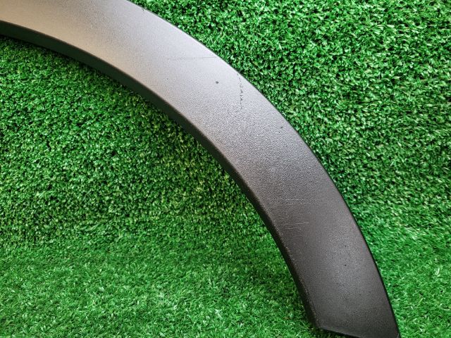 bontott SUZUKI SX4 S-Cross II Bal hátsó Sárvédő Szélesítő