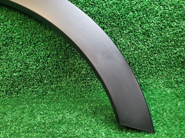 bontott SUZUKI SX4 S-Cross II Bal hátsó Sárvédő Szélesítő