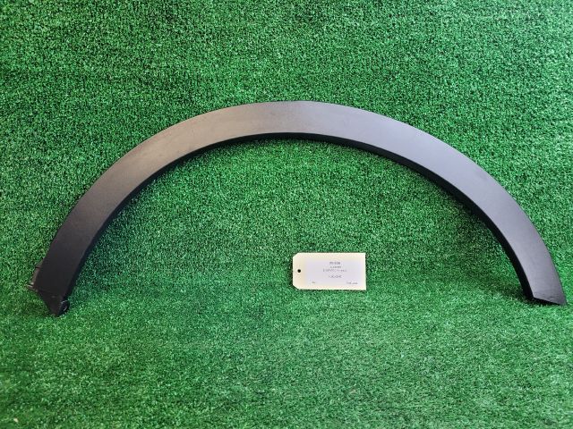 bontott SUZUKI SX4 S-Cross II Bal hátsó Sárvédő Szélesítő