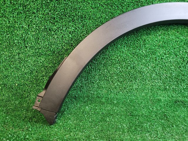 bontott SUZUKI SX4 S-Cross II Bal hátsó Sárvédő Szélesítő