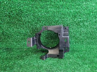 bontott SUZUKI SX4 S-Cross II Bal Ködfényszóró Tartó