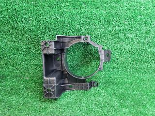 bontott SUZUKI SX4 S-Cross II Bal Ködfényszóró Tartó