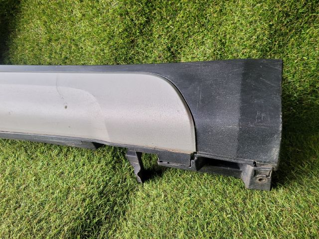 bontott SUZUKI SX4 S-Cross II Bal Küszöb Légterelő