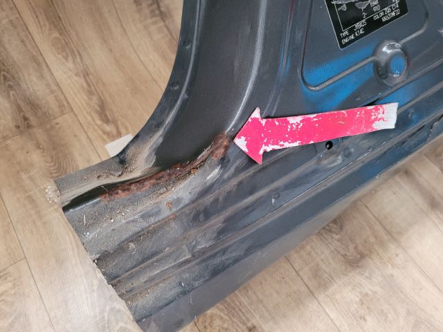 bontott SUZUKI SX4 S-Cross II Bal Küszöb