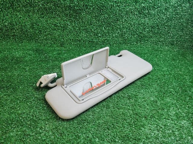 bontott SUZUKI SX4 S-Cross II Bal Napellenző