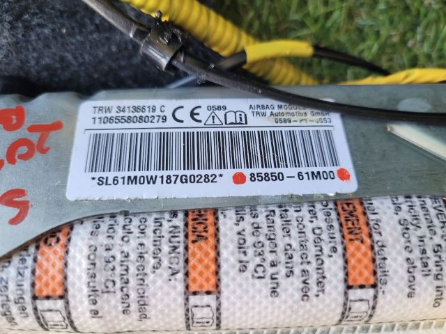 bontott SUZUKI SX4 S-Cross II Bal Oldallégzsák