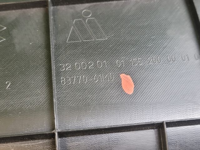 bontott SUZUKI SX4 S-Cross II Csomagtérajtó Kárpit