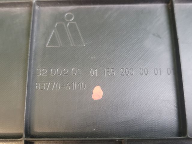 bontott SUZUKI SX4 S-Cross II Csomagtérajtó Kárpit