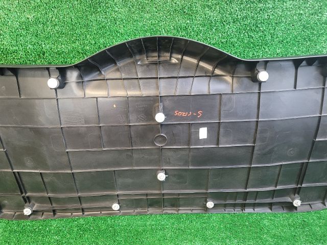 bontott SUZUKI SX4 S-Cross II Csomagtérajtó Kárpit