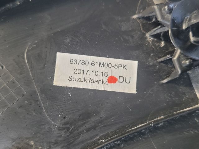 bontott SUZUKI SX4 S-Cross II Csomagtérajtó Kárpit