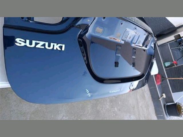 bontott SUZUKI SX4 S-Cross II Csomagtérajtó (Üres lemez)