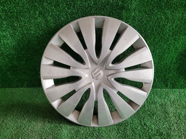 bontott SUZUKI SX4 S-Cross II Dísztárcsa (1 db)