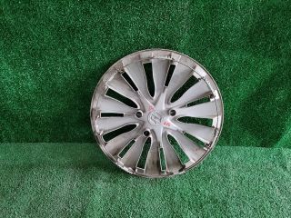 bontott SUZUKI SX4 S-Cross II Dísztárcsa (1 db)