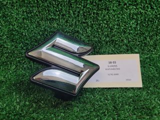 bontott SUZUKI SX4 S-Cross II Első Embléma