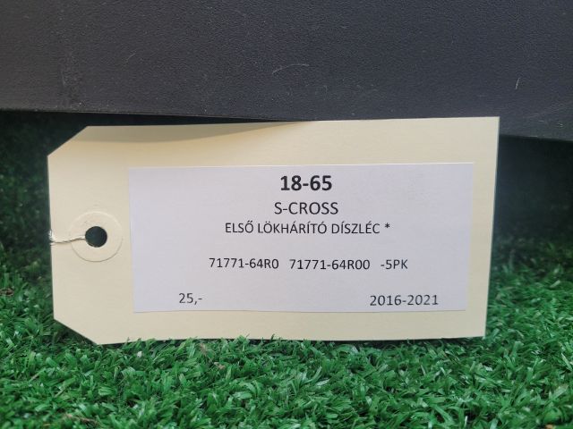 bontott SUZUKI SX4 S-Cross II Első Lökhárító Díszléc