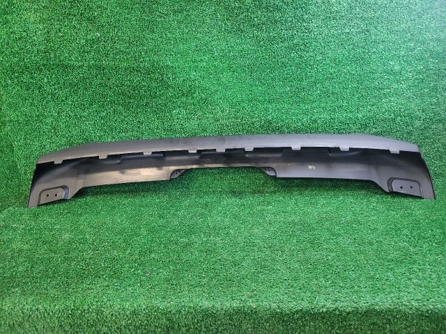 bontott SUZUKI SX4 S-Cross II Első Lökhárító Díszléc