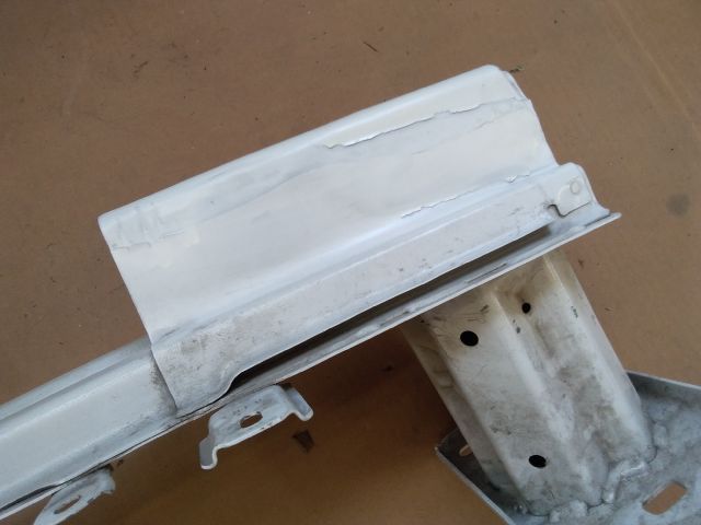 bontott SUZUKI SX4 S-Cross II Első Lökhárító Merevítő (Fém)