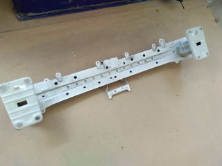 bontott SUZUKI SX4 S-Cross II Első Lökhárító Merevítő (Fém)