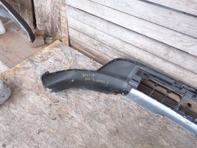 bontott SUZUKI SX4 S-Cross II Első Lökhárító (Részeivel)