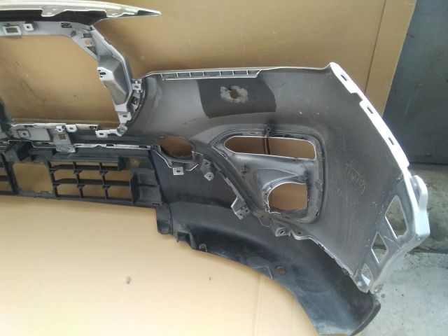 bontott SUZUKI SX4 S-Cross II Első Lökhárító (Üresen)