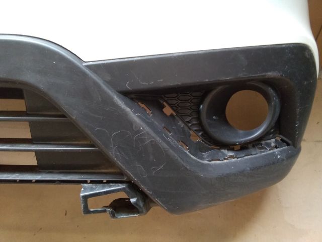 bontott SUZUKI SX4 S-Cross II Első Lökhárító (Üresen)