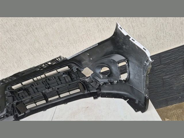 bontott SUZUKI SX4 S-Cross II Első Lökhárító (Üresen)