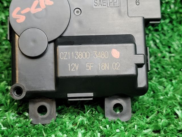 bontott SUZUKI SX4 S-Cross II Fűtés Állító Motor