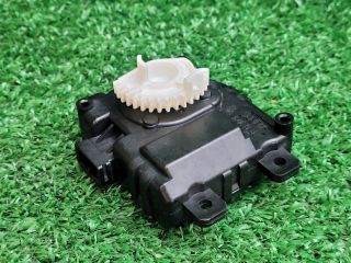 bontott SUZUKI SX4 S-Cross II Fűtés Állító Motor