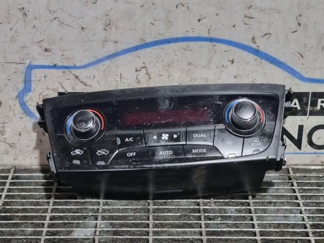 bontott SUZUKI SX4 S-Cross II Fűtéskapcsoló